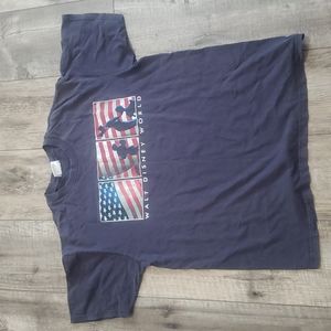 Vintage Walt Disney World USA Flag t shirt
